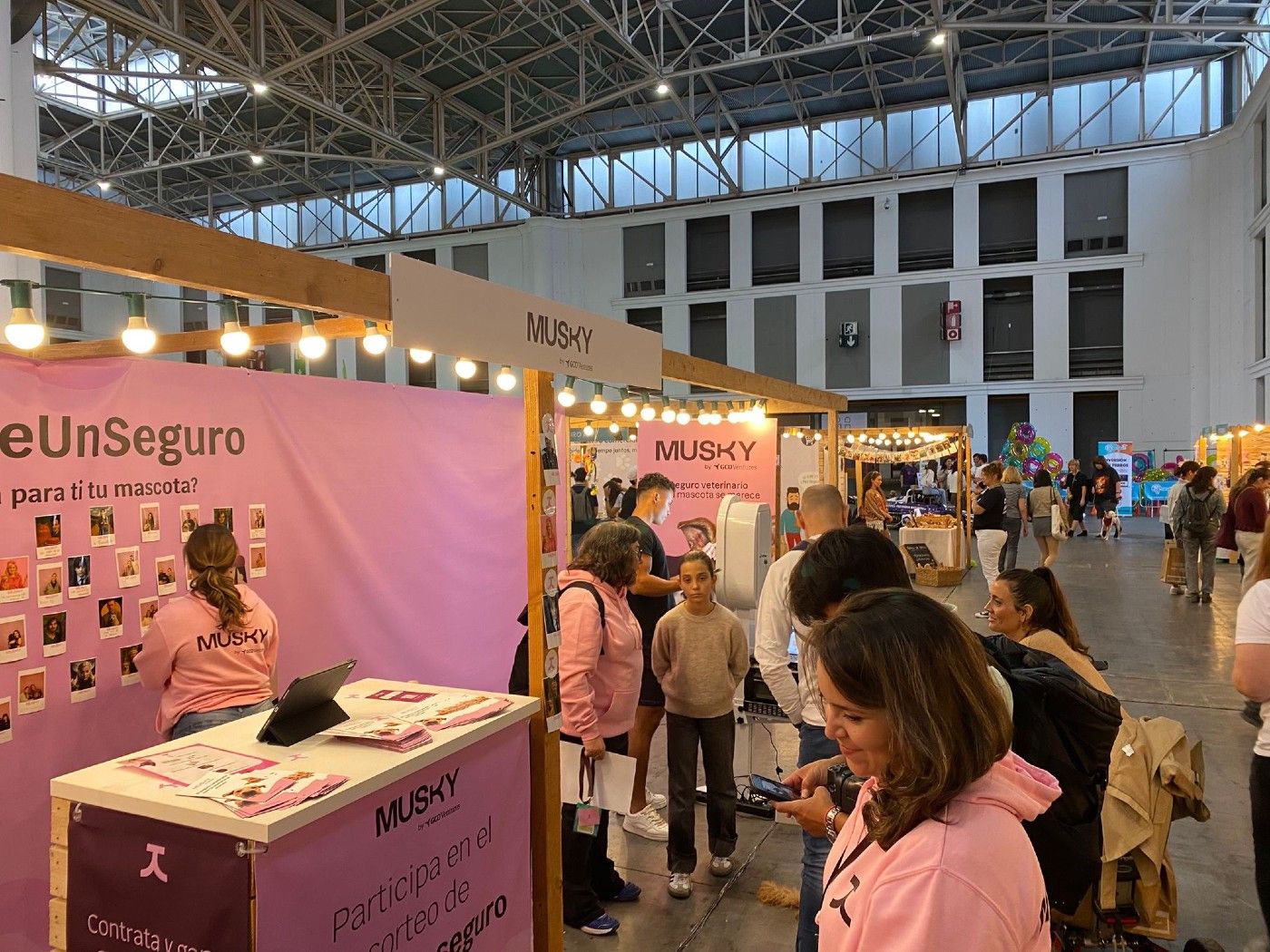 Musky refuerza su compromiso con la salud y el bienestar animal en Mascoting Barcelona 2025